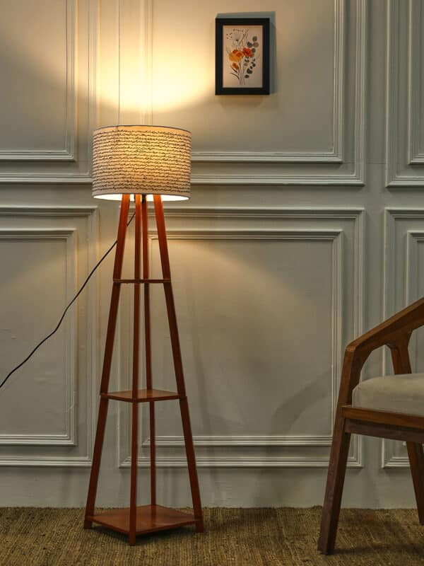 Shikwa Corner Lamp